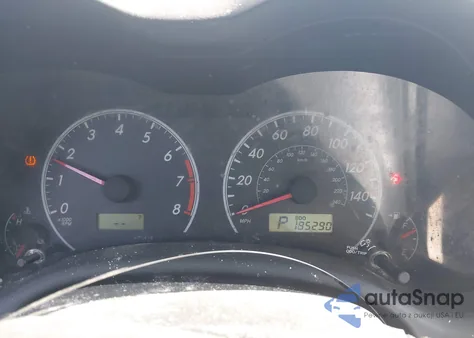 2013 Toyota Corolla Le z USA, uszkodzony, nr VIN 5YFBU4EE8DP219437